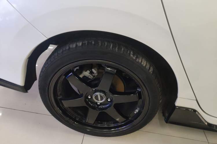 Used Honda Civic 2021 HATCHBACK 220TURBO CVT New Trendsetter Right Rear Wheel Hub