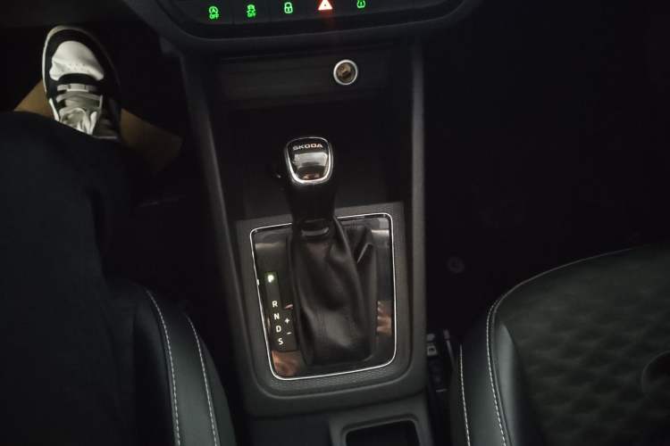 Used Skoda Kamiq 2018 1.5L Automatic Comfort Edition China V Standard Gear Lever