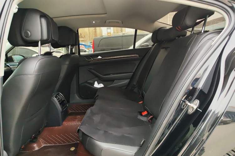 Used Volkswagen Magotan 2019 330TSI DSG Luxury Version China VI Standard