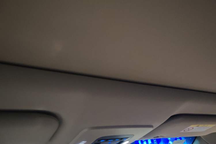 Used Toyota Camry 2019 Dual-Engine 2.5 HG Luxury Edition China VI Standard