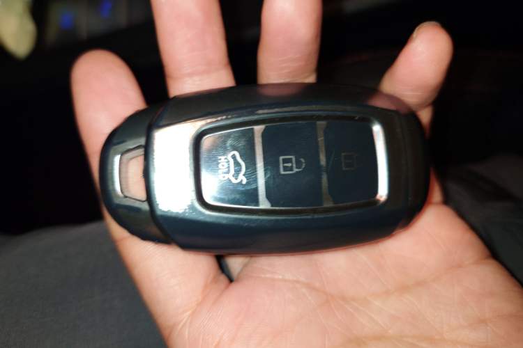 Used Hyundai Elantra 2022 1.5L CVT 20th Anniversary Edition