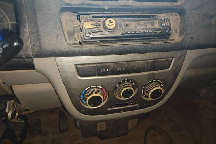 Used CHANGAN KAICHENG Taurus 2013 1.2L Standard Version