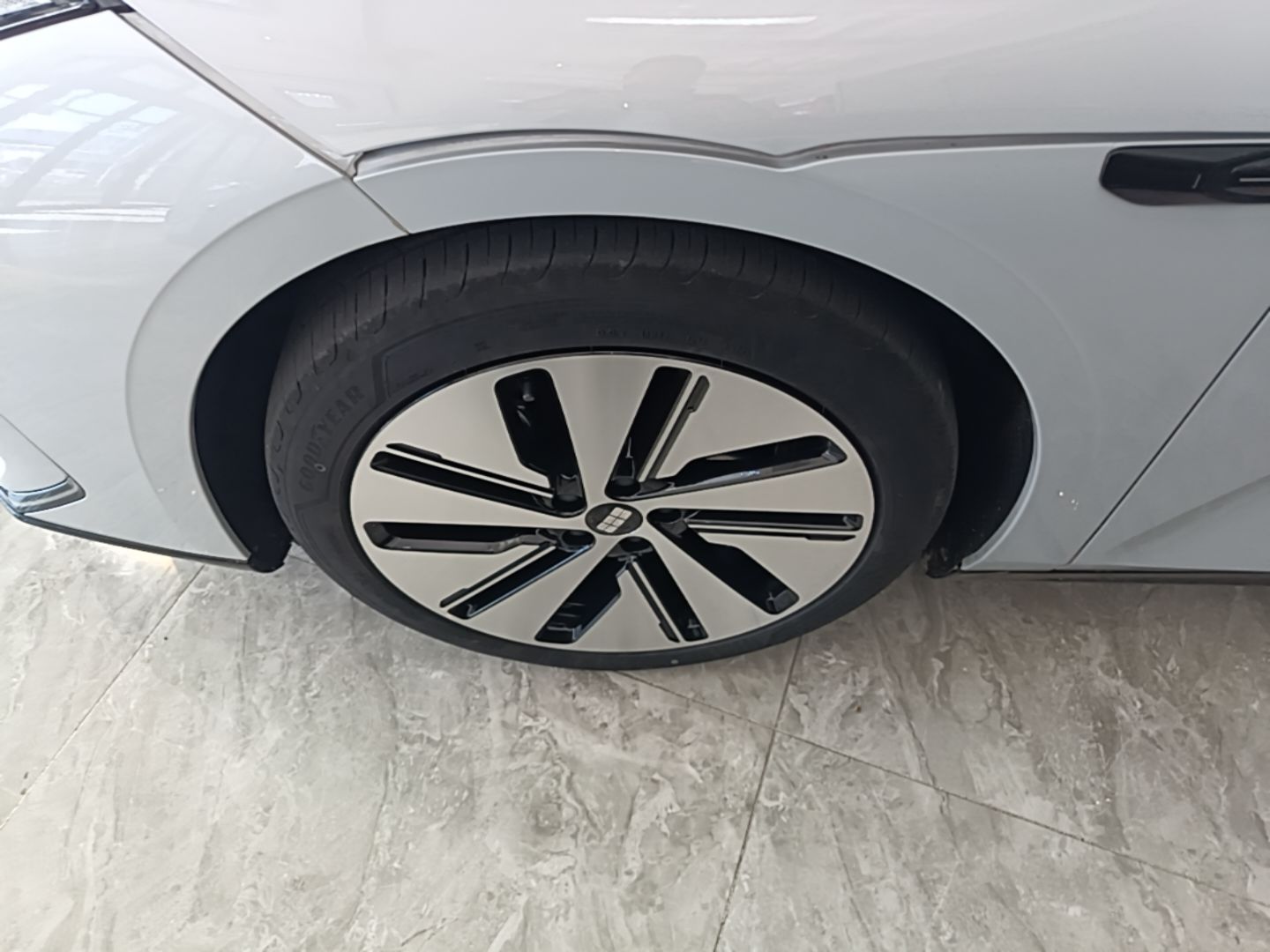 Geely Galaxy E8 2024 550 km Range Rear-Drive MAX — снимка 10