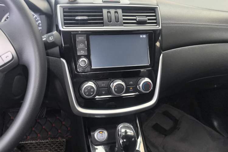 Used Nissan Tiida 2016 1.6L CVT Smart Drive Edition