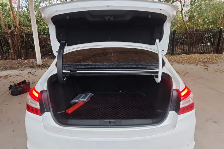 Used Peugeot 408 2015 1.2T Automatic Luxury Edition