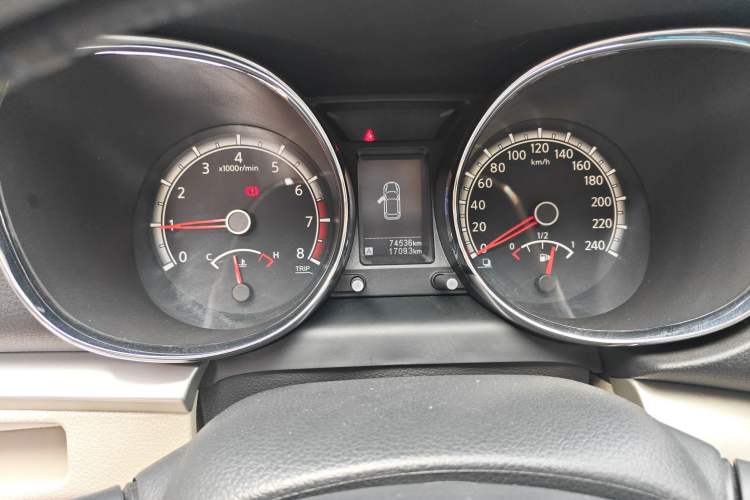 Used Venucia T70 2015 1.6L Manual Ruixing Edition