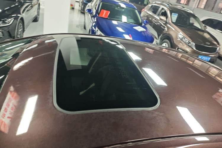 Used Buick LaCrosse 2016 20T Leading Model Roof