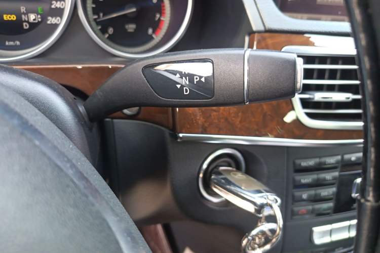 Used Mercedes-Benz E-Class 2014 E 260 L Luxury Model