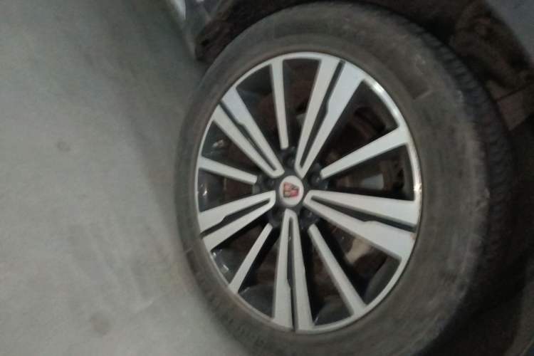 Used Roewe RX5 New Energy 2017 eRX5 50T Hybrid Connected Prestige Flagship Edition