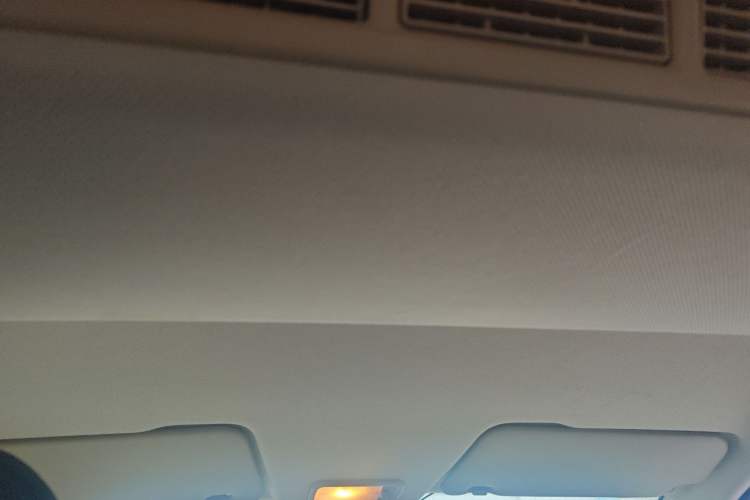 Used Wuling Hongguang 2019 1.5L S Comfort Edition China VI LAR