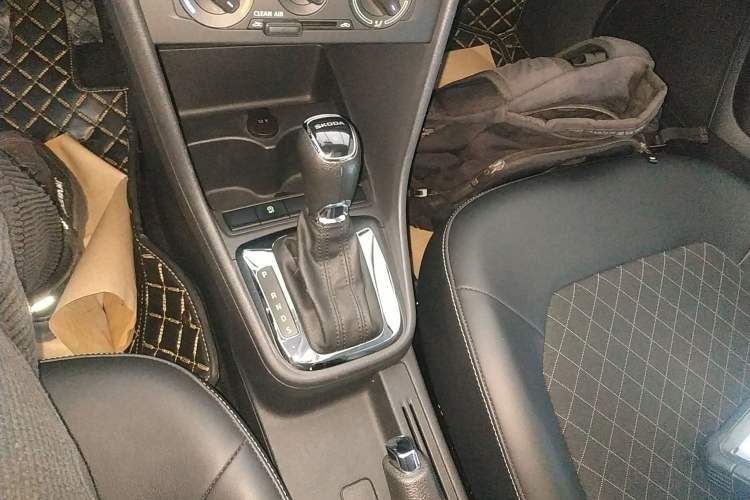 Used Skoda Rapid 2019 1.5L Automatic Comfort Edition China VI Standard