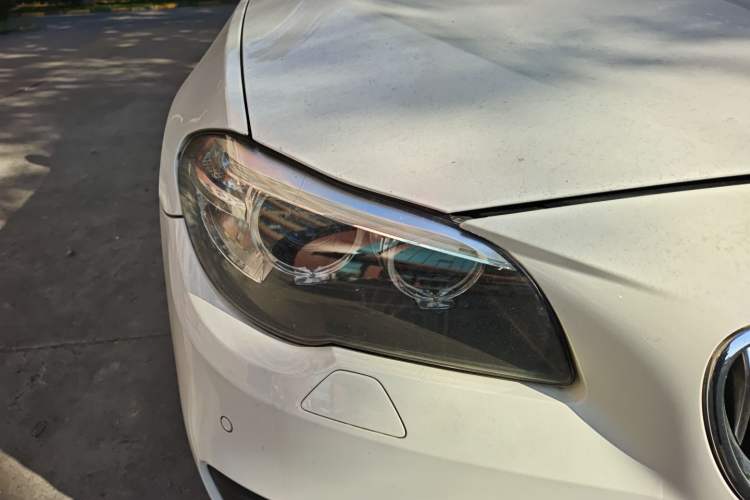 Used BMW 5 Series 2014 525Li Leading Model
