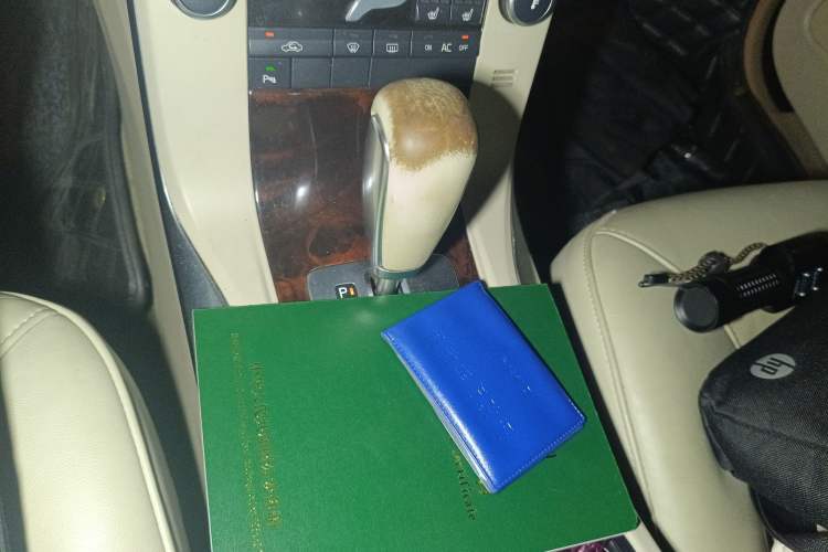 Used Volvo S80L 2010 2.5T ZhiZun Edition
