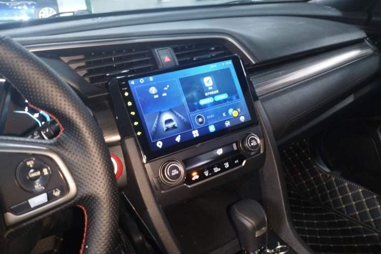 Used Honda Civic 2021 HATCHBACK 220TURBO CVT New Trendsetter