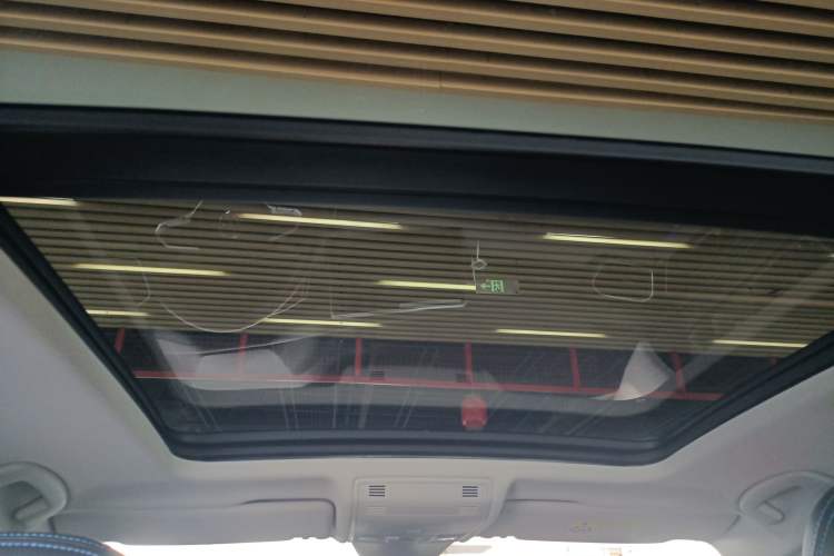 Used Volkswagen Tayron GTE Plug-in Hybrid 2023 280TSI Luxury Plus Advanced Edition
