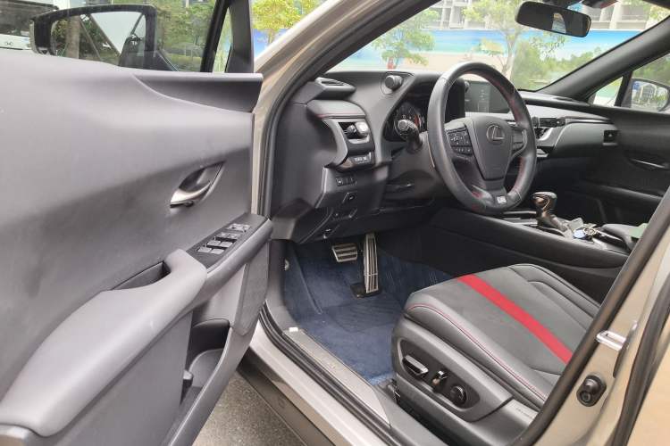 Used Lexus UX 2020 200 F SPORT Version