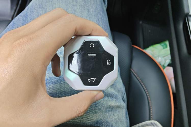 Used JETOUR Shanhai T1 2025 150 km Heading South
