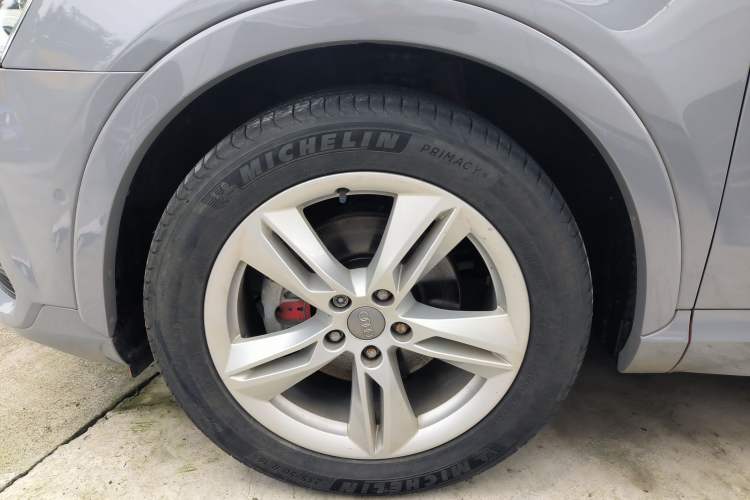 Used Audi Q3 2016 35 TFSI quattro all-wheel-drive style model