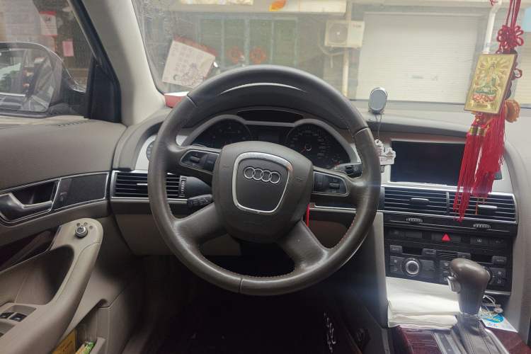 Used Audi A6L 2011 2.0 TFSI Automatic Standard Edition
