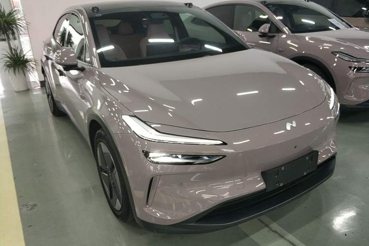 Used ONVO L60 2024 60 kWh Rear-Drive Version
