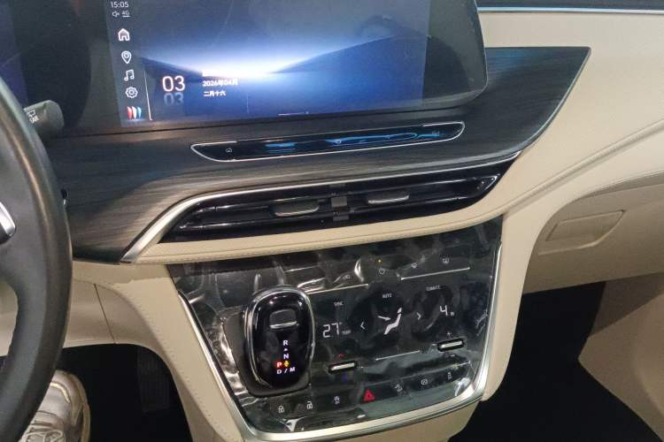 Used Buick GL8 2023 ES Lu Zun Deluxe Model