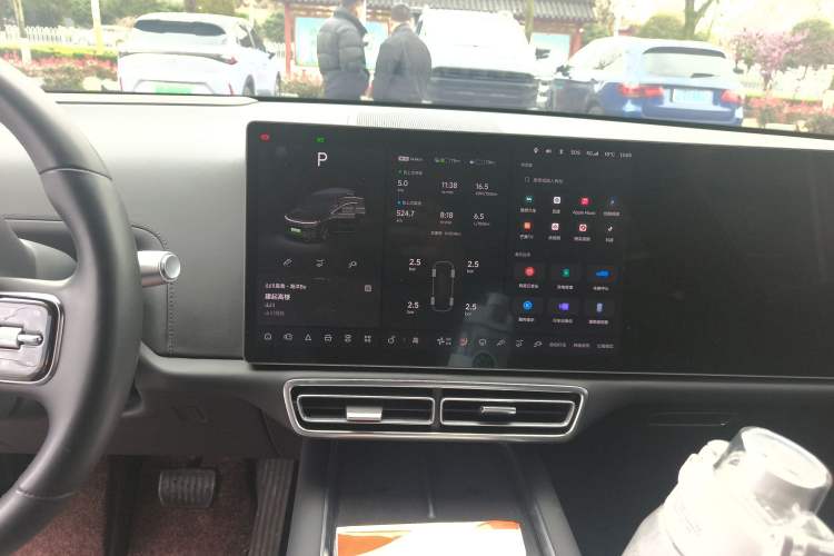 Used Li Auto L8 2023 Pro Model
