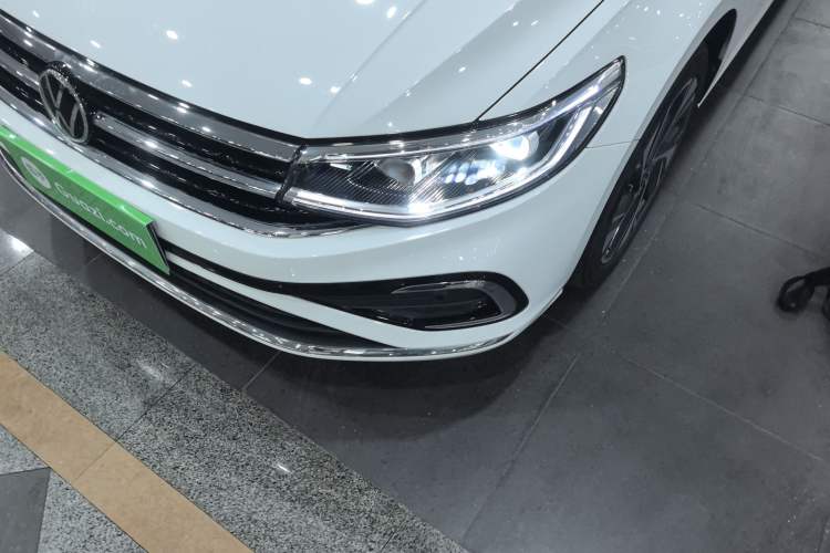 Used Volkswagen Bora 2025 300TSI DSG Prestige Edition