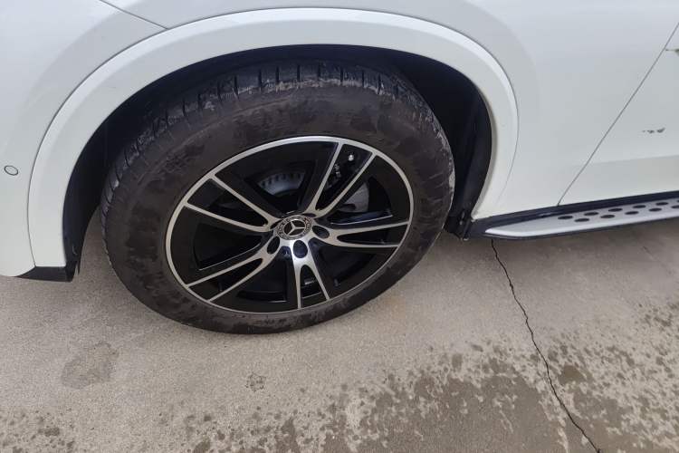 Used Mercedes-Benz GLC 2025 GLC 260 L 4MATIC Luxury Model