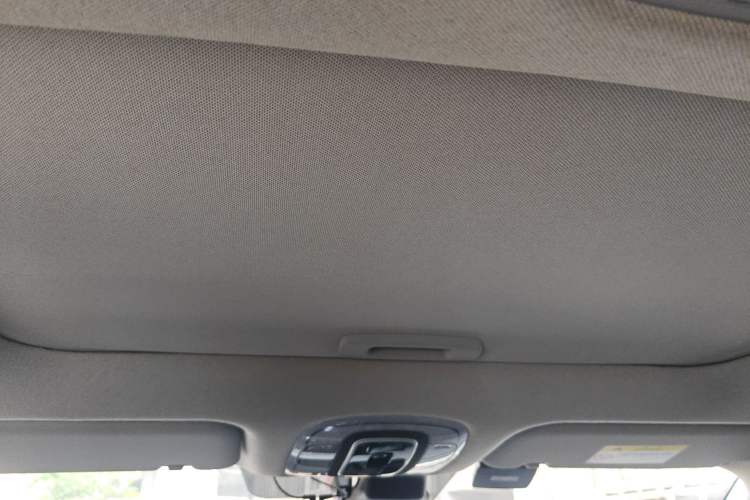 Used Hyundai Elantra 2021 1.5L CVT LUX Prestige Edition
