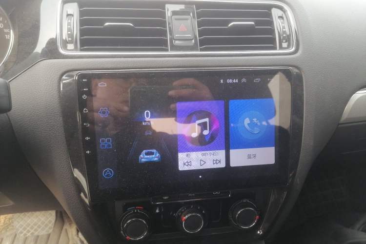 Used Volkswagen Sagitar 2018 280TSI DSG Comfort Model Audio And AC Panel