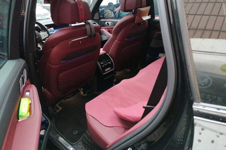 Used BMW X5 2023 xDrive 40Li M Sport Night Edition Package
