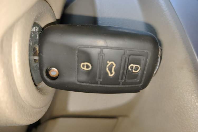 Used Venucia D50 2013 1.6L Manual Fashion Edition