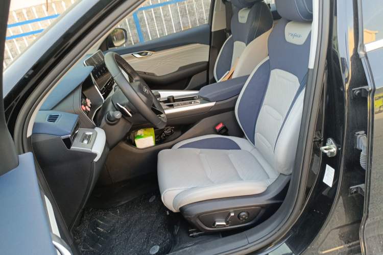 Used Geely Auto Preface 2021 Revised Version 2.0TD Luxury Edition Left Front Seat