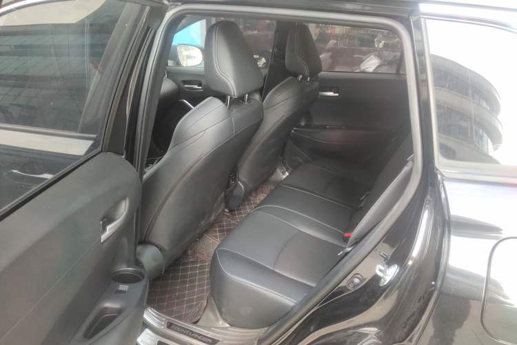 Used Toyota FRONTLANDER 2023 2.0L CVT Luxury Edition