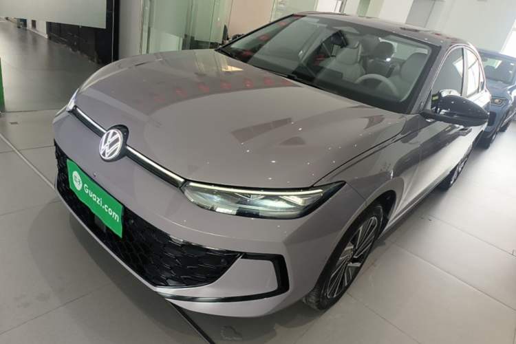 Used Volkswagen Lavida 2026 Pro 300TSI Starry Zhi Yi Edition