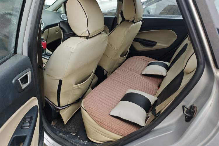 Used Ford Fiesta 2011 Sedan 1.5L Automatic Fashion Edition Left Rear Seat