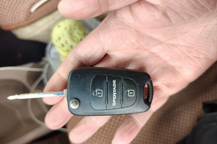 Used Kia Sportage 2013 2.0L Manual Two-Wheel Drive GL Trim