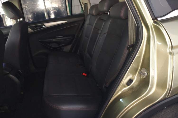 Used CHANGAN CS75 2016 1.8T Automatic Elite Model China V Standard Left Rear Seat