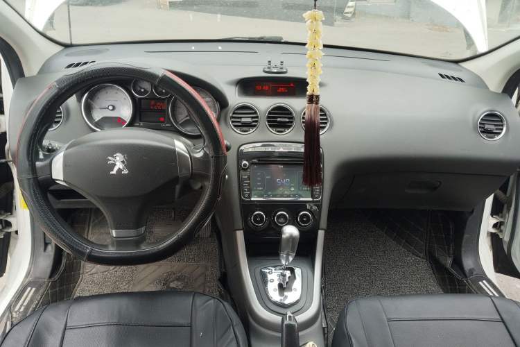 Used Peugeot 408 2013 2.0L Automatic Comfort Edition
