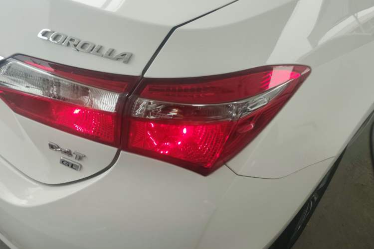 Used Toyota Corolla 2018 1.2T S-CVT GL Smart Enjoyment Version Right Rear Taillight