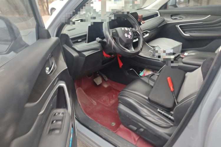 Used Venucia V 2021 260T Idol Edition
