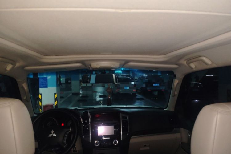 Used Mitsubishi Pajero 2018 V97 3.8L 5-Door GLS Sunroof Single-Difference Model – Middle East
