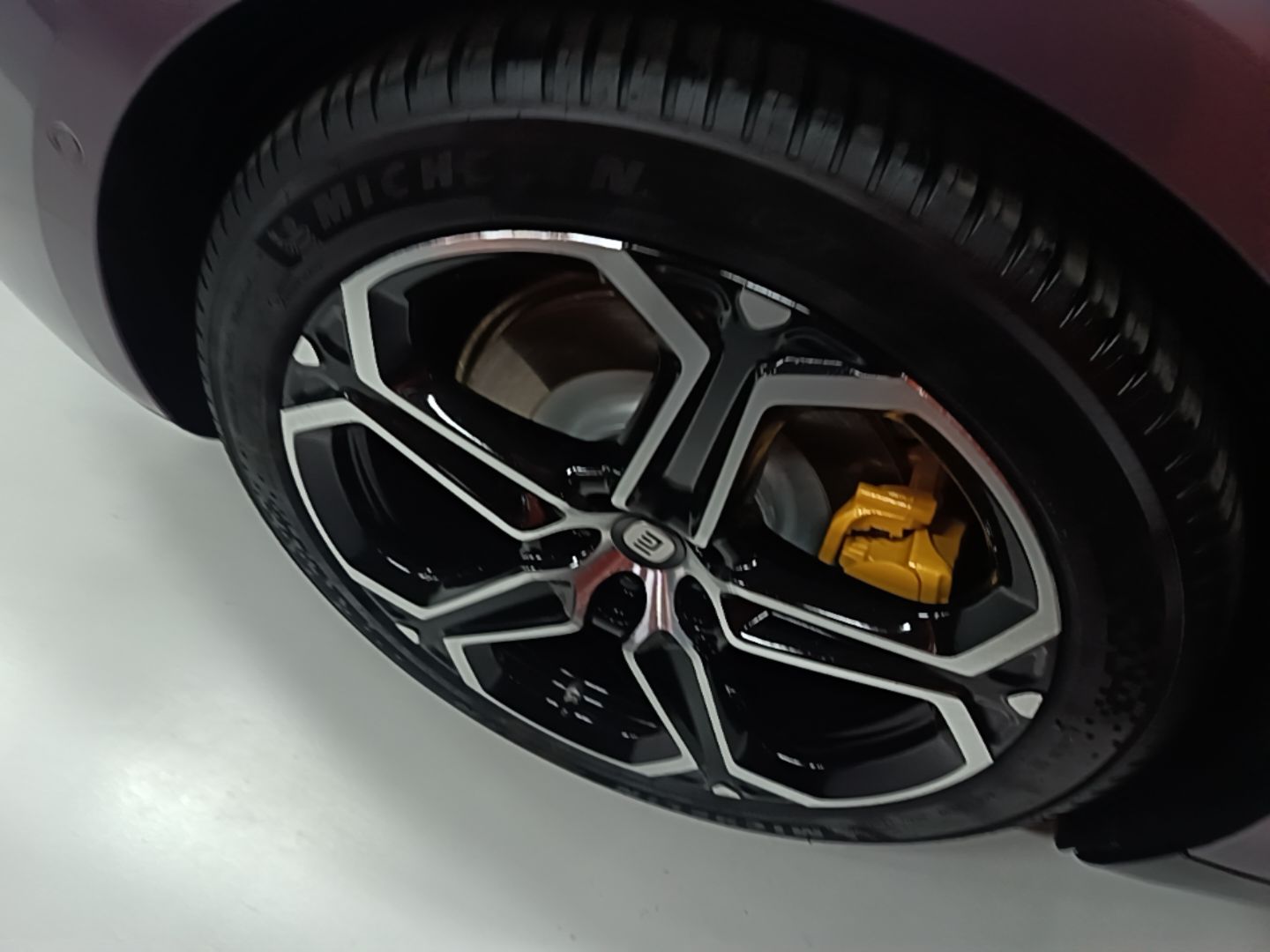 Xiaomi Auto SU7 2024 Four-Wheel Drive Ultra-Long Range Advanced Intelligent Driving Max Edition — снимка 11