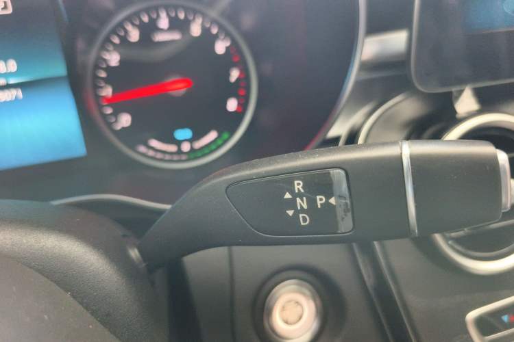 Used Mercedes-Benz C-Class 2019 C 260 L Sport Edition Gear Lever
