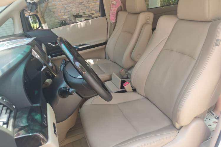 Used Toyota Alphard 2012 3.5L Luxury Edition Left Front Seat