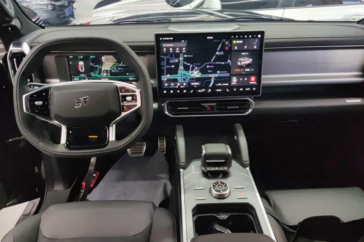 Used JETOUR Traveler 2023 2.0T All-Wheel Drive CrossPRO+
