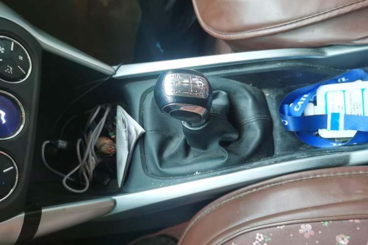 Used Citroen C3-XR 2018 1.6L Manual Pioneer Model Gear Lever