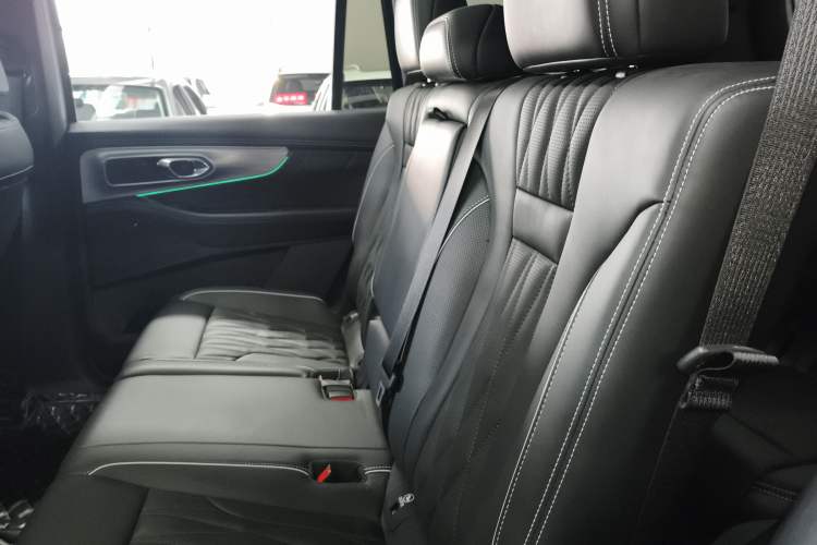 Used GAC Trumpchi GS8 2022 Linghang Series 2.0 TGDI Two-Wheel-Drive Luxury Smart Connectivity Version (7 Seats) Left Rear Seat