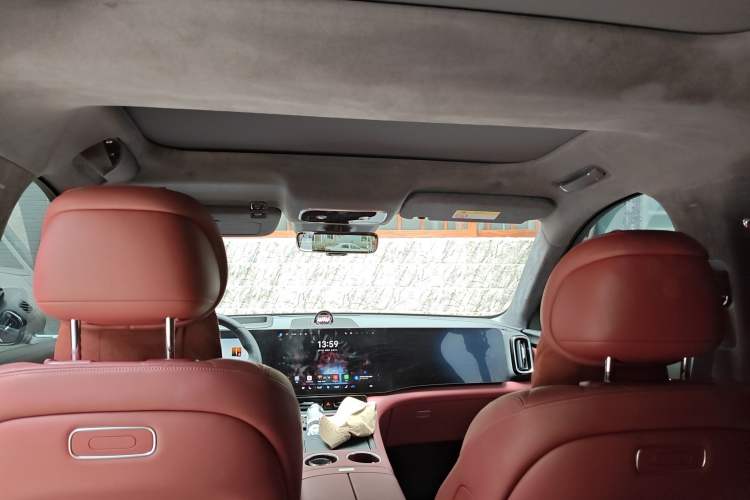 Used Hima AITO M8 2025 Extended-Range Max+ Version 53.4 kWh 5-Seater Edition