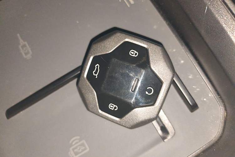 Used JETOUR Shanhai Traveler C-DM 2024 C-DM 208KM Mountain & Wilderness Edition